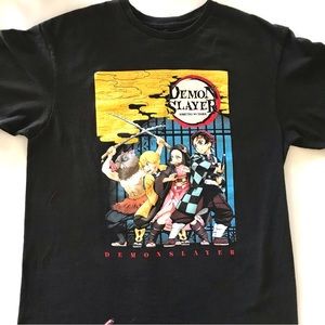 Demon Slayer T-shirt size large